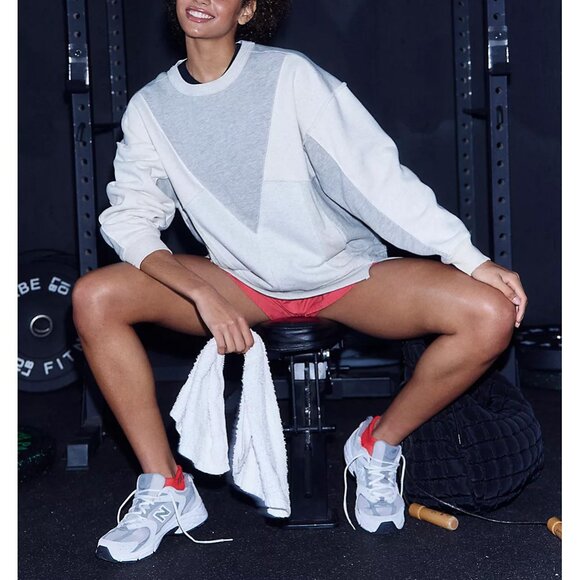 🆕 FP MOVEMENT Making It Pullover / Heather Grey Combo - Picture 1 of 13